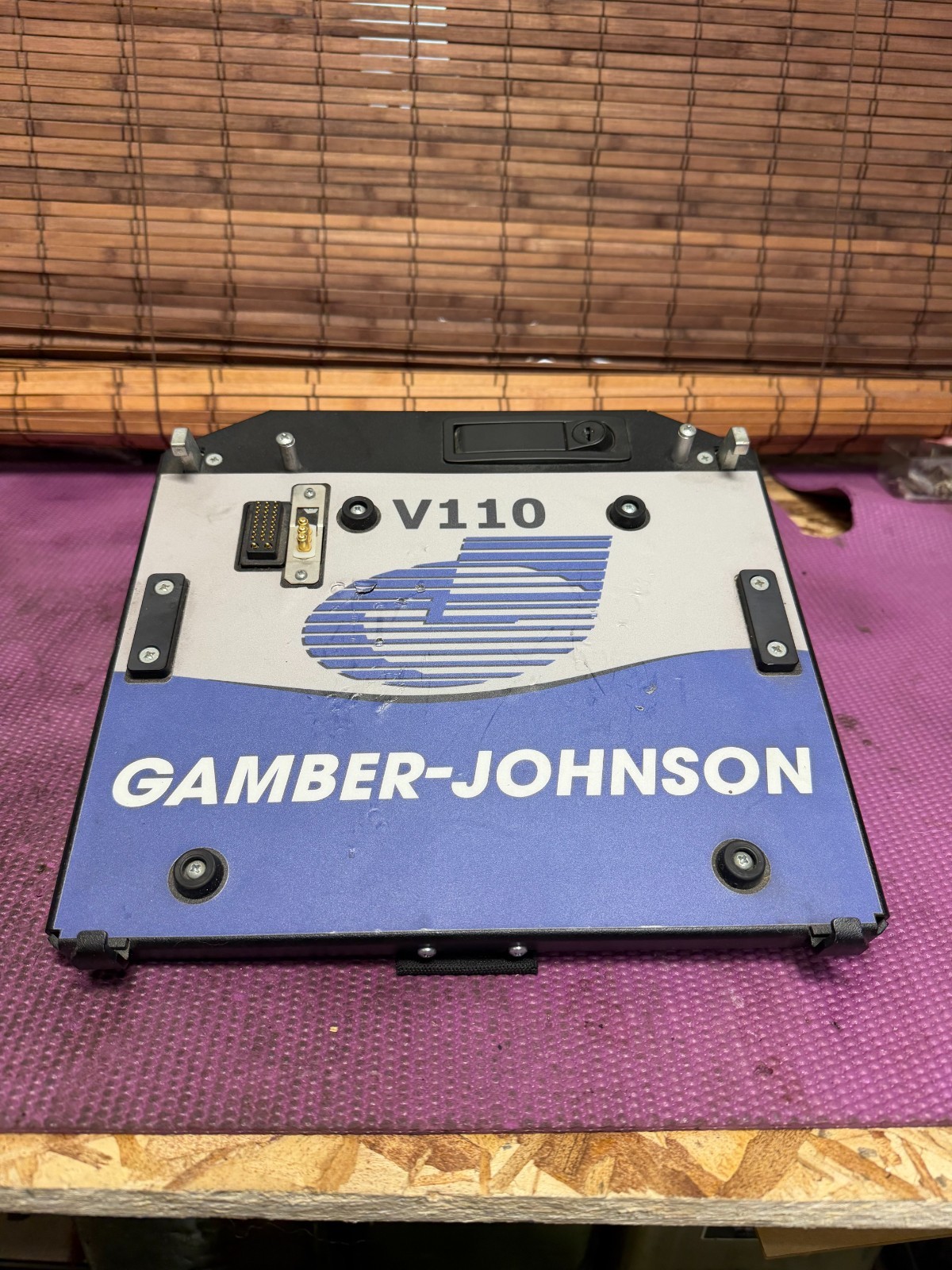Gamber Johnson vehicle laptop mount V110