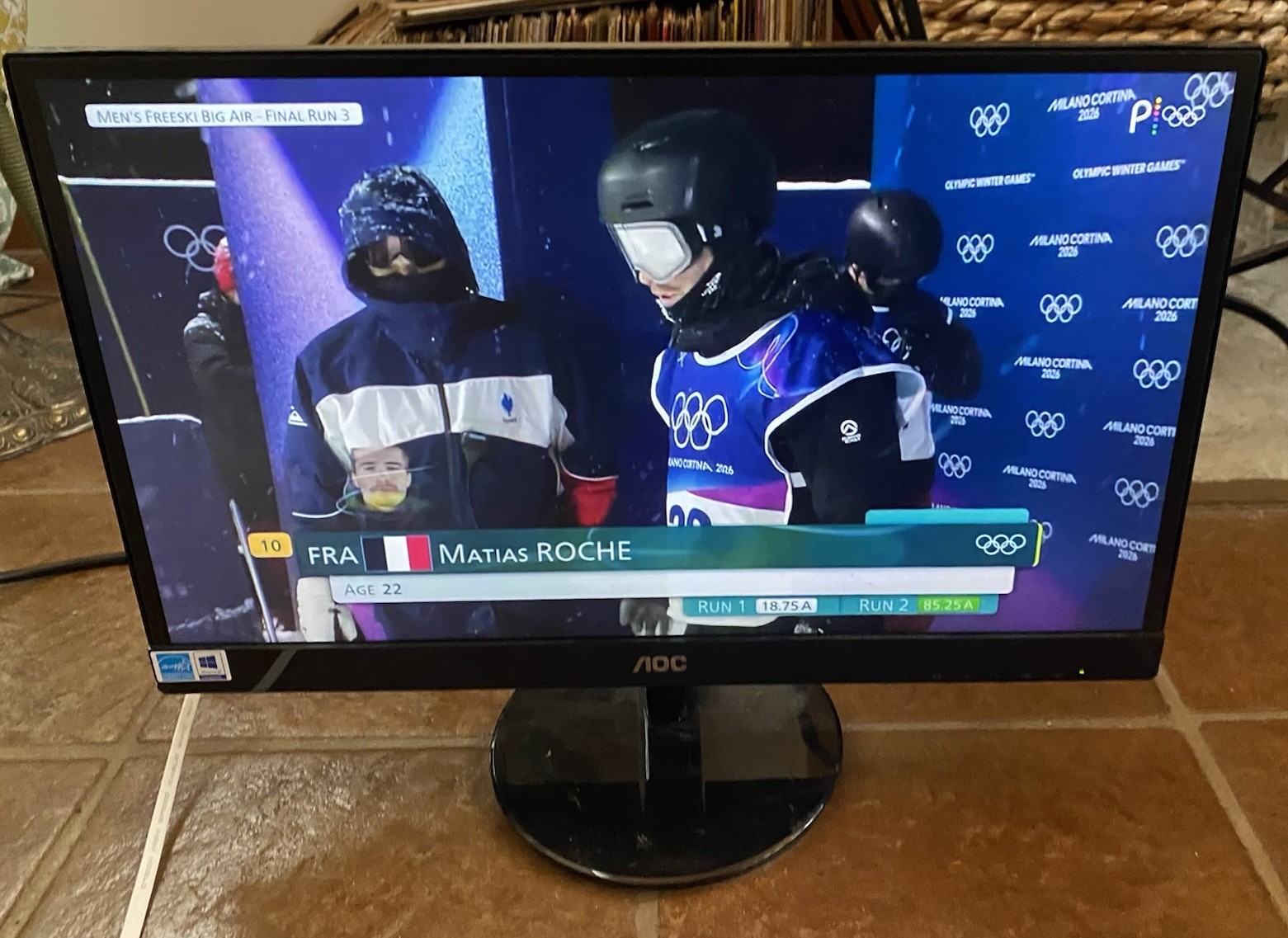 AOC I2269vw 22" IPS LED FHD Ultra Slim Monitor 1920 X 1080 - Dirty But Sharp