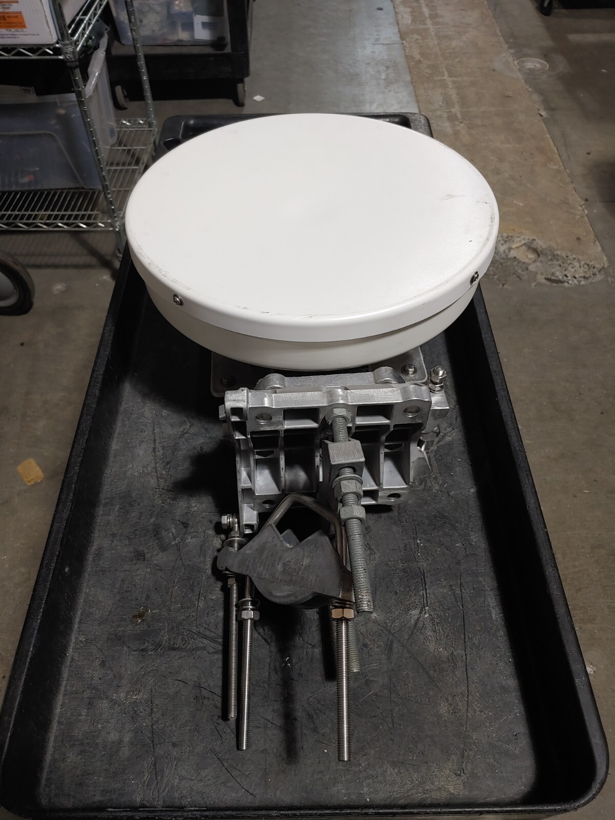 RADIO FREQUENCY SYSTEMS SB1-W800CNEI-FCC Freq 71.0-86.0 GHz Dia. 0.3M Antenna