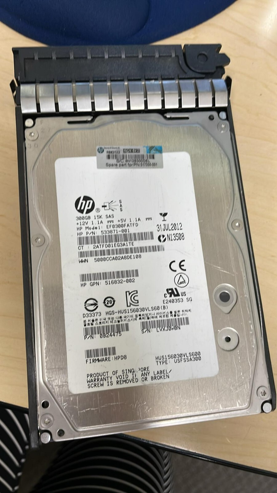 HP 35 15K RPM 300GB 6Gbps SAS Hard Drive 533871001 EF0300FATFD G2U