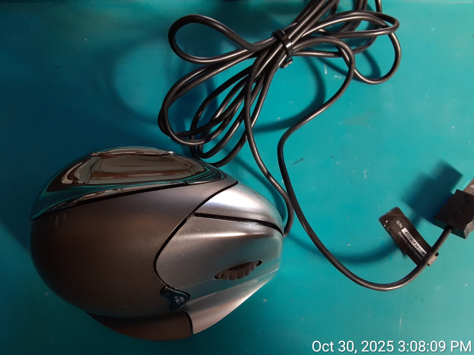 Evoluent VM4R 2600 DPI Ergonomic Vertical Mouse - Gray