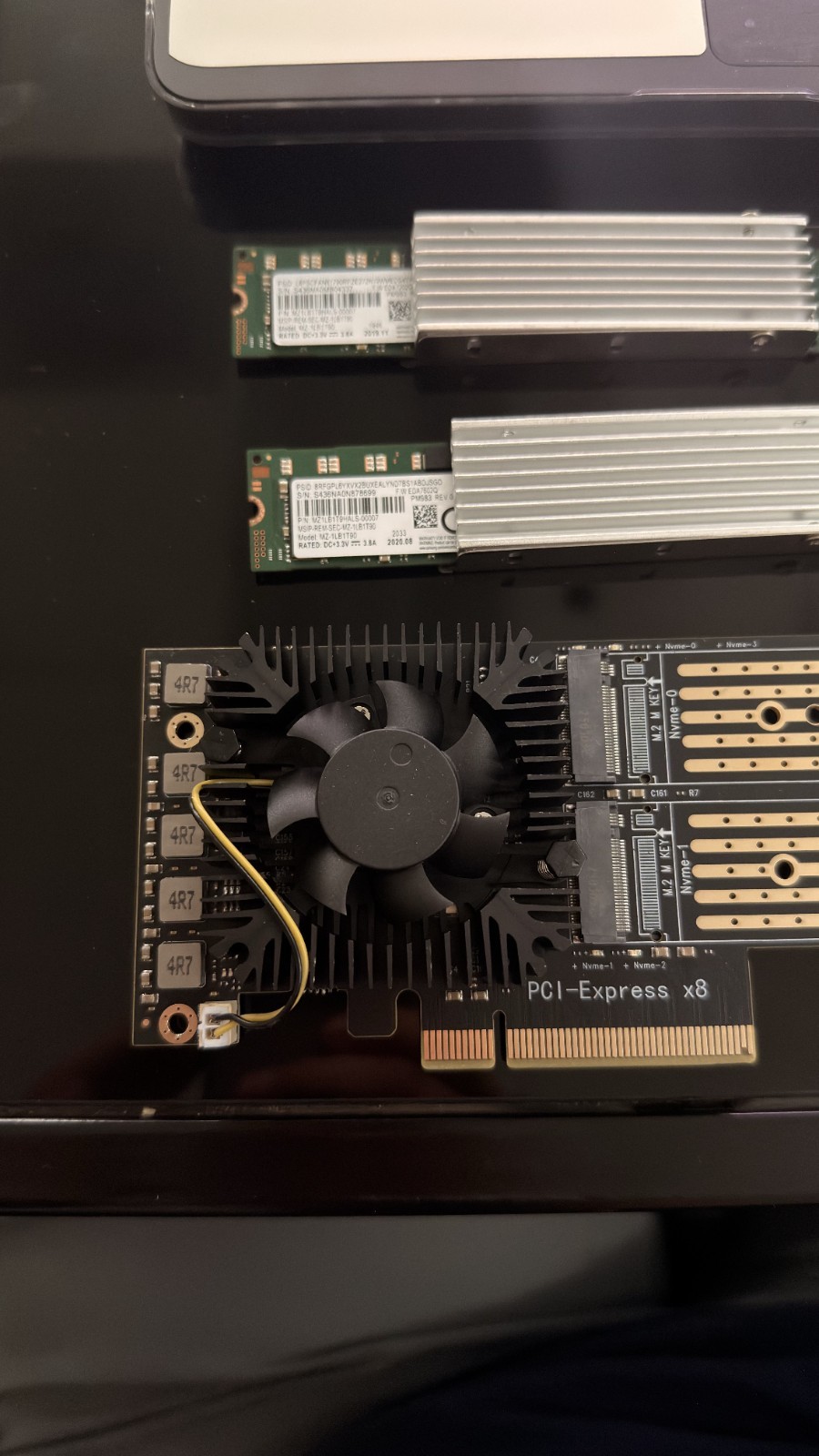PCIe x8 4-Port M.2 NVMe Adapter Expansion Card Quad Slot (only Card) 22110/2280