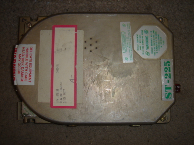 Seagate ST-225 classic - MFM 20MB - ST225 XT - Vintage Hardware - Retro