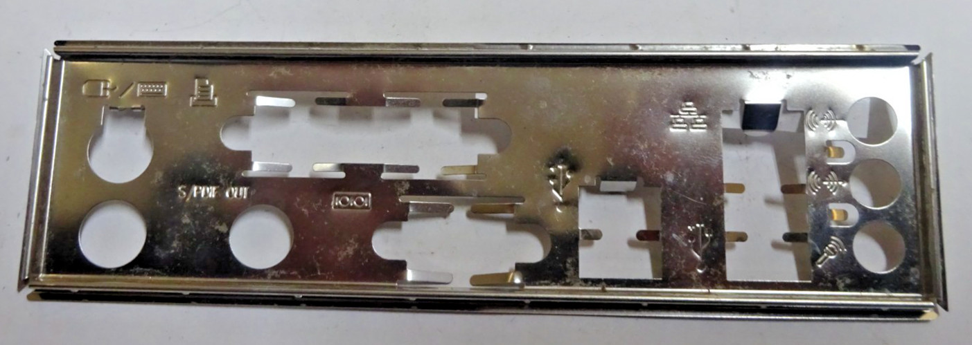 ASUS *** M2N4-SLI *** Rev:1.026 *** BACKPLATE #BL672