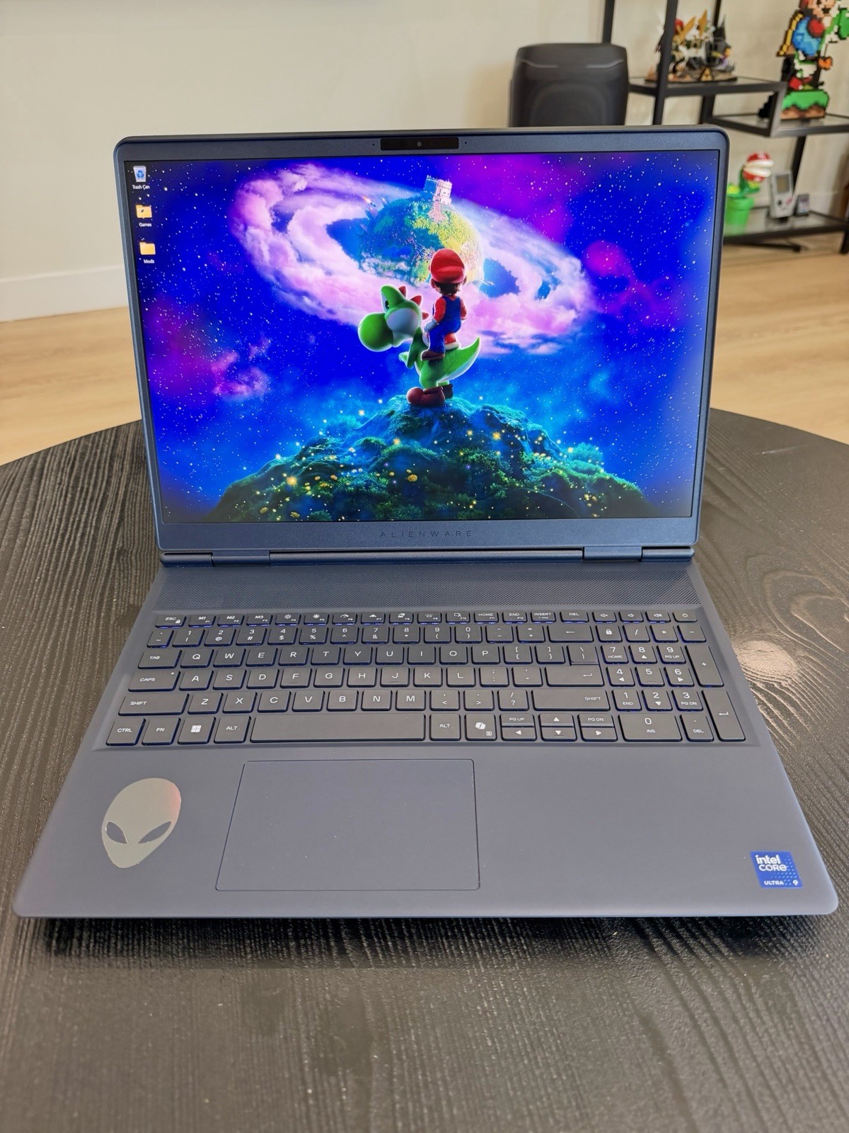 Alienware - 16X Aurora 16" 2.5K OLED Gaming Laptop - 2026 Model