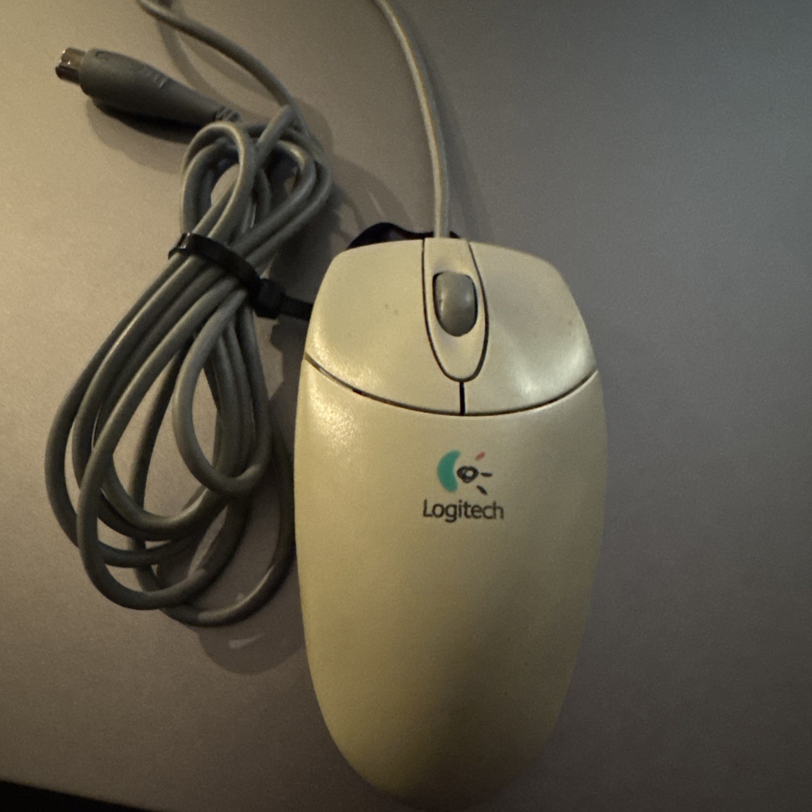 Vintage Logitech Scroll Wheel PS/2 Mouse Model M-C48 Excellent Condition