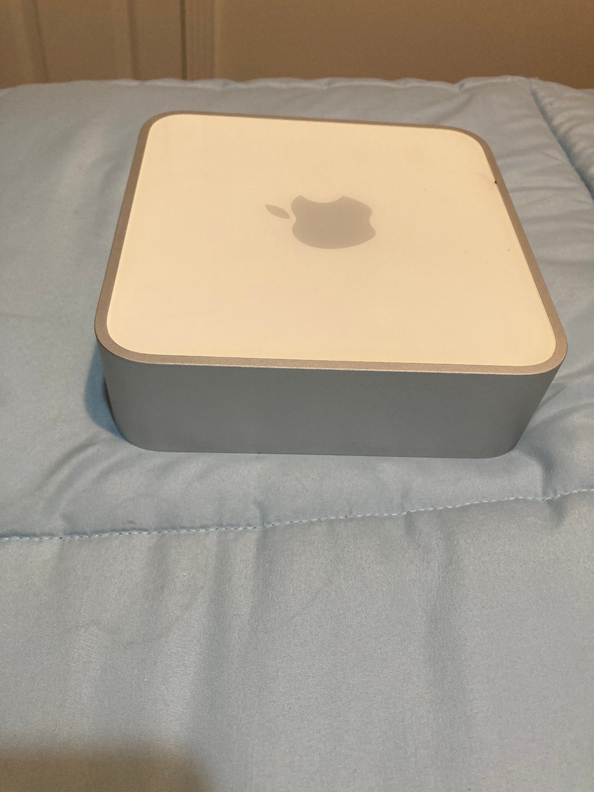 APPLE MAC MINI COMPUTER A1176 - NO POWER CORD INCLUDED