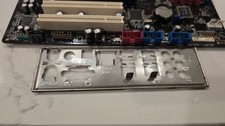 ASUS M2N-SLI Deluxe Motherboard AM2 & I/O shield, AMD athlon 64 X2 5200+, 2G RAM picture