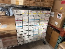 4 Genuine Canon IPQ-2 CMYK Toner  0436B003.0437B003.0439B003.0438B003AA.Dea picture