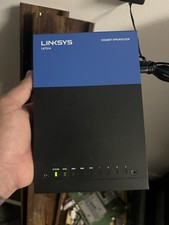 Linksys LRT214 Gigabit VPN Router picture
