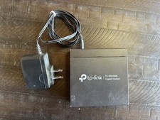 TP-LINK TL-SG105E 5-Port Desktop Switch picture