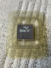 Vintage Intel i486SX A80486SX-25 SX-826 CPU Processor Untested 1989 picture