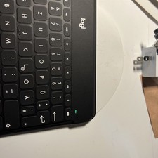(N76086-1) Logi Keys To Go Keyboard picture