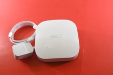 eero Pro 6E S010001 Tri-Band WiFi 6E Mesh Router bundle w/ Power Adapter Tested picture