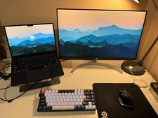 MacBook Air M2 Bundle - LG 27