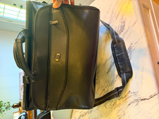Solo Black Faux Leather Laptop Briefcase for 15 in Laptop, Padded Shoulder Strap picture