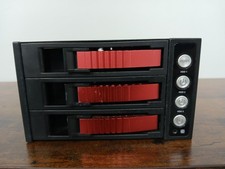 iStarUSA BPU-230SATA 3-Bay 3.5