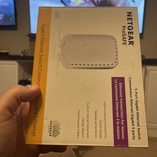 NETGEAR GS605 5 Port Gigabit Ethernet Switch Open Box picture