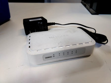 NETGEAR GS605 v5 5-Port Gigabit Ethernet Switch with Power Supply (9b/b1) picture