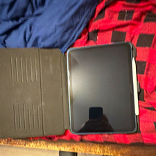 Speck Black Folding Folio Case w/ Integrated Stand for Apple iPad Pro 11 11in picture