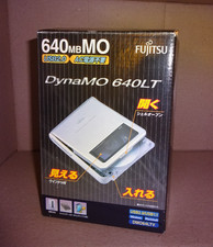 Silver/White Fujitsu DynaMO 640LT 640MB MO USB Powered Drive DMO64LT (READ) picture