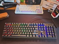 Havic Mechanical Gaming Keyboard HV-KB393L Black Light up Clicky Rainbow USB picture