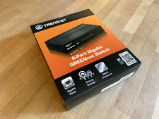 TRENDnet 8-Port Gigabit GREENnet Gigabit Ethernet Switch TEG-S82g picture