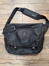 black reload messenger bag laptop over shoulder bag 19x15 picture