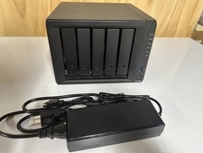 Synology DiskStation DS1520+ 5-Bay Diskless NAS USB 3.0 8GB RAM, Black, w/ 4TB picture