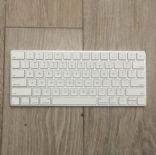 Genuine OEM Apple Magic Keyboard Silver A1644 Tested Working Good Condition picture