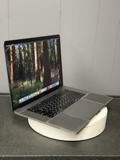 Apple MacBook Pro 15” 2019 A1990 i7 2.6GHz 16GB 256GB Radeon 555X Space Gray picture