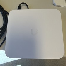 UBIQUITI UNIFI UXG-MAX 2.5 GBE SECURITY GATEWAY picture