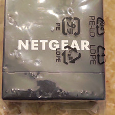 NETGEAR GS305E 5-Port Gigabit Smart Managed Plus Layer 2 Ethernet Switch picture