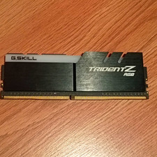 G.SKILL Trident Z RGB 8GB DDR4-3200 PC4-25600 288-Pin DIMM picture