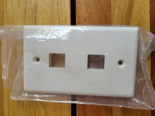 100 Pack - 2 Port Wall Plate Keystone RJ45 Cat6 Cat5e Insert Jack White Plate picture