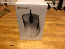 Microsoft Pro Intellimouse wired Optical Gaming Mouse (New in box) picture