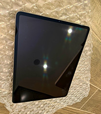 Restored 2020 Apple iPad Pro 12.9