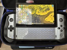 GPD WIN 3 (i7-1195G7), 16GB LPDDR4, Win 11 Home, Crucial 2TB, Case picture