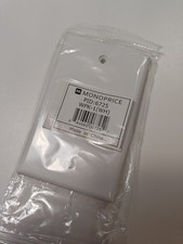 Monoprice 6725 Wall Plate Blank Keystone 1 Hole White 14J390 Faceplate picture