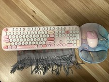Geezer Pink Cute Cat Wireless Keyboard & Mouse Full Keyboard Mouse Pad And Sheet picture