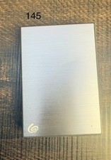 Seagate Backup Plus Portable 5TBmodel SRD0VN3 health 100% usage 2 hours picture