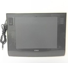 Wacom Intuos 3 PTZ-930 9x12 Graphics USB Tablet With Mouse - Fairly Used picture