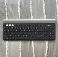 Logitech K780 Compact Bluetooth Multi-Device Keyboard QWERTY English Black/White picture