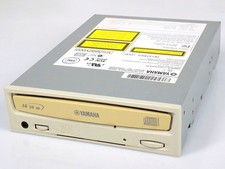 Yamaha CRW2100E IDE ATAPI P-ATA CD-RW Writer Burner Drive Beige Bezel picture