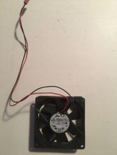 JARO DC BRUSHLESS FAN AD0812HS-A70GL 12V 0.25A 80MM X 25MM 2 WIRE W CONNECTOR picture
