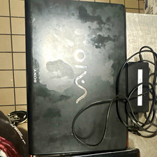 Sony VAIO 15.4in Core 2 Duo 2.00-2.49GHz 4GB 250GB Wi-Fi Webcam Charger picture