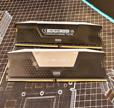 Corsair Vengeance RGB 32GB (2x16GB) RAM DDR5 6400MHz CMH32GX5M2N6400C36 picture