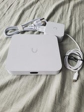 Ubiquiti UniFi Cloud Gateway Max UCG-Max 512GB NVMe 2.5GbE picture