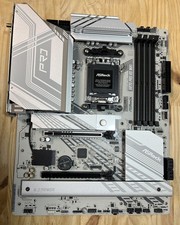 ASRock X870 PRO RS WiFi Motherboard ATX AM5 DDR5 | 90-MXBQ00-A0UAYZ picture