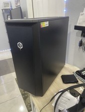 Gaming pc cyber power pc is the brand.Power cable included picture